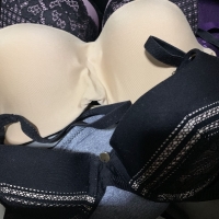 [ดม กกน] แอบเข้าห้องน้าสาว ชอบตัวไหนบอกเลยเดี๋ยวให้ชม